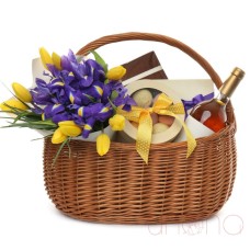 Spring Surprise Gift Basket